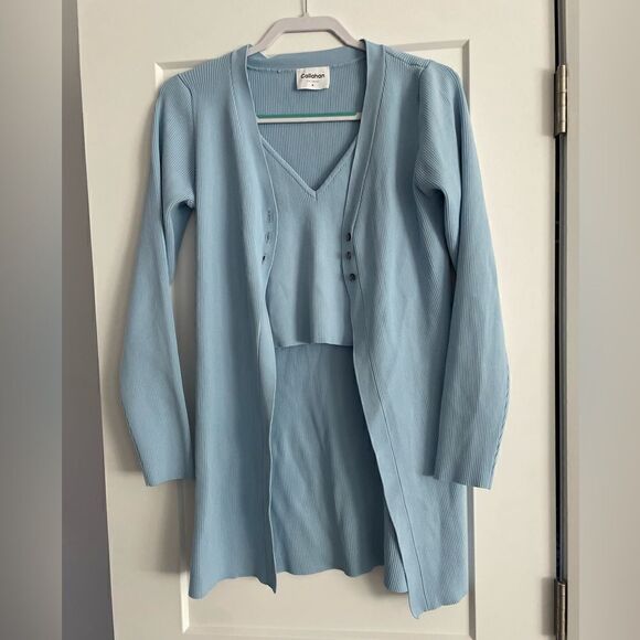 Callahan Jenn Cardigan Set in Glacier Lake - Picture 2 of 3